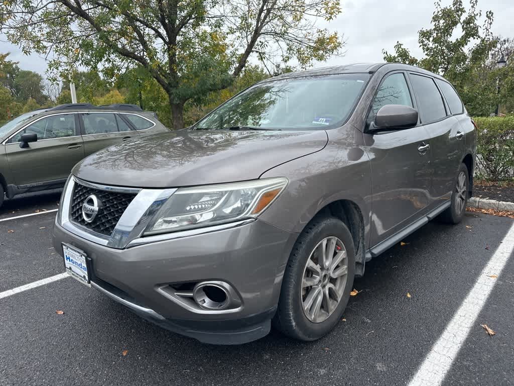 Thumbnail: 2014 Nissan Pathfinder - 1