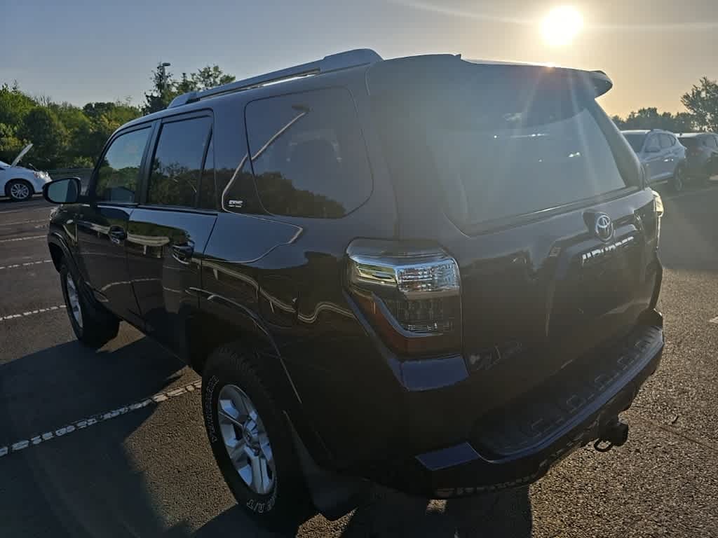Thumbnail: 2014 Toyota 4Runner - 6