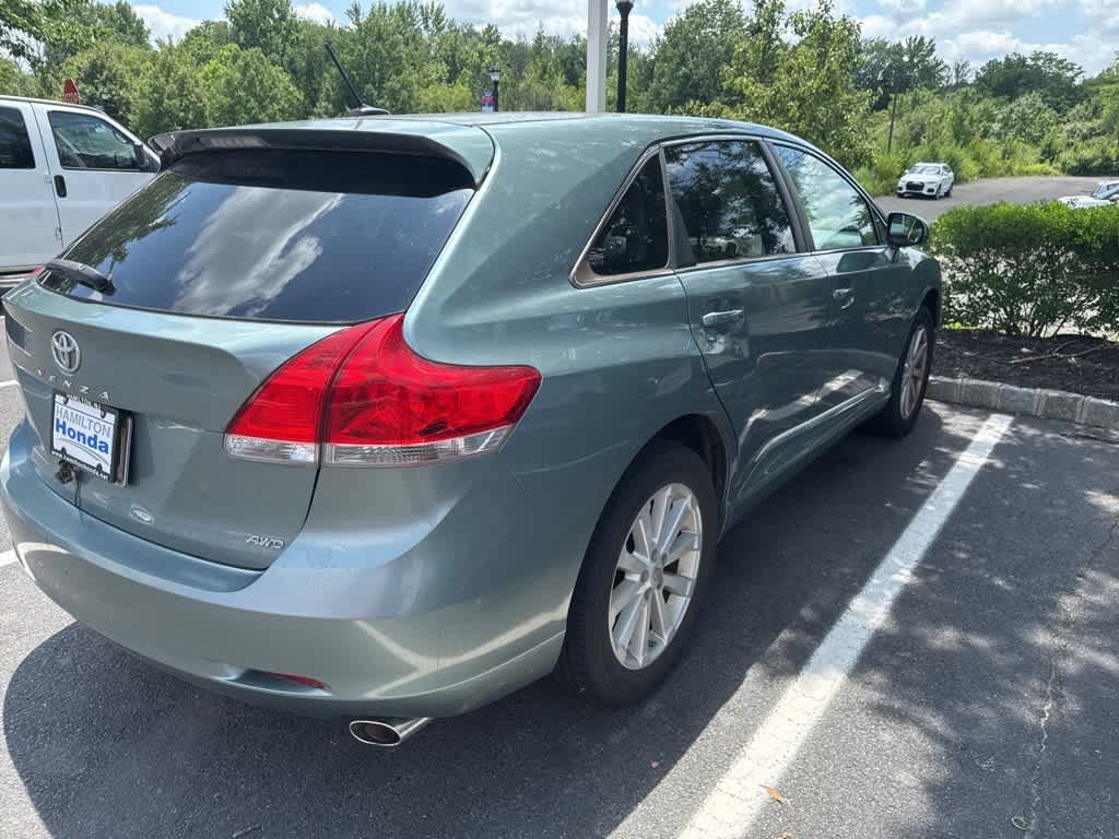 Thumbnail: 2011 Toyota Venza - 4