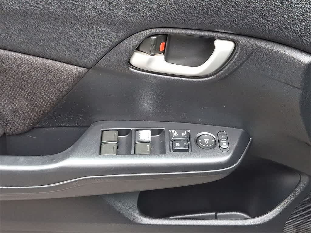 Thumbnail: 2013 Honda Civic - 10