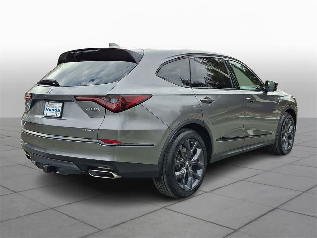 Thumbnail: 2023 Acura MDX - 24
