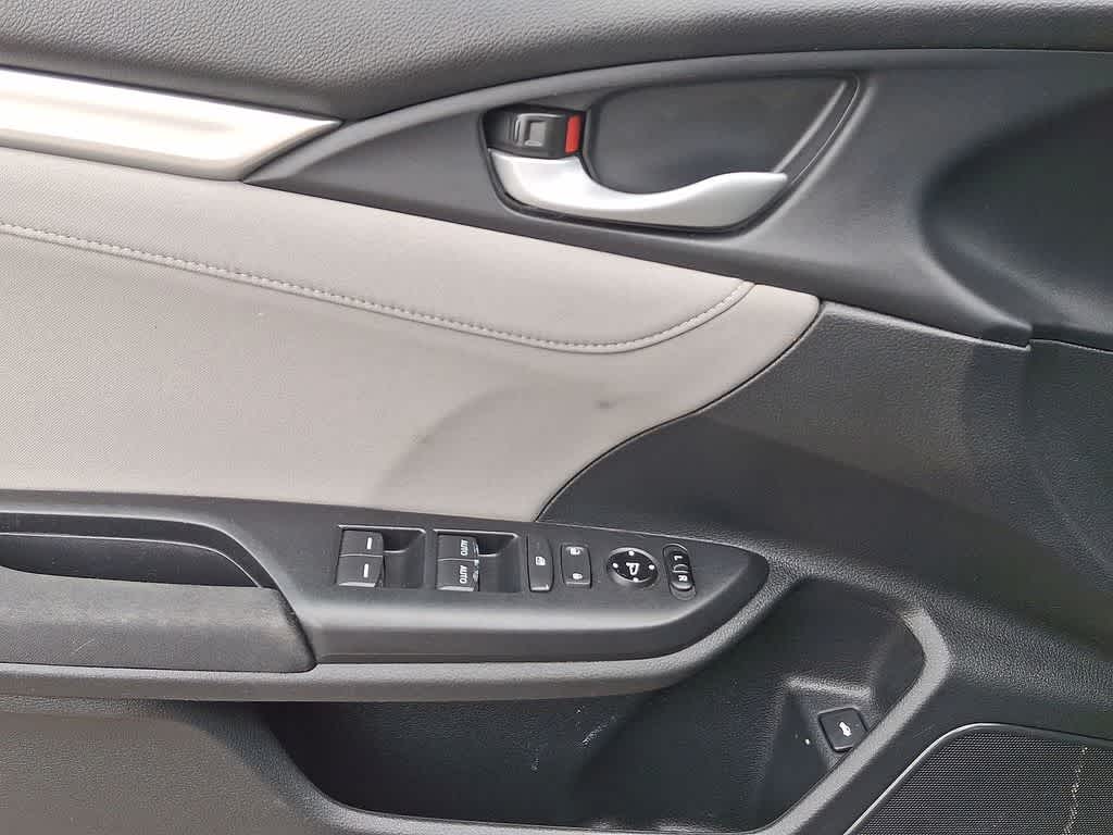 Thumbnail: 2017 Honda Civic - 10