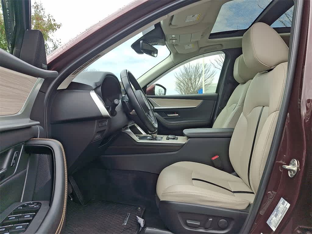 Thumbnail: 2024 Mazda CX-90 - 11