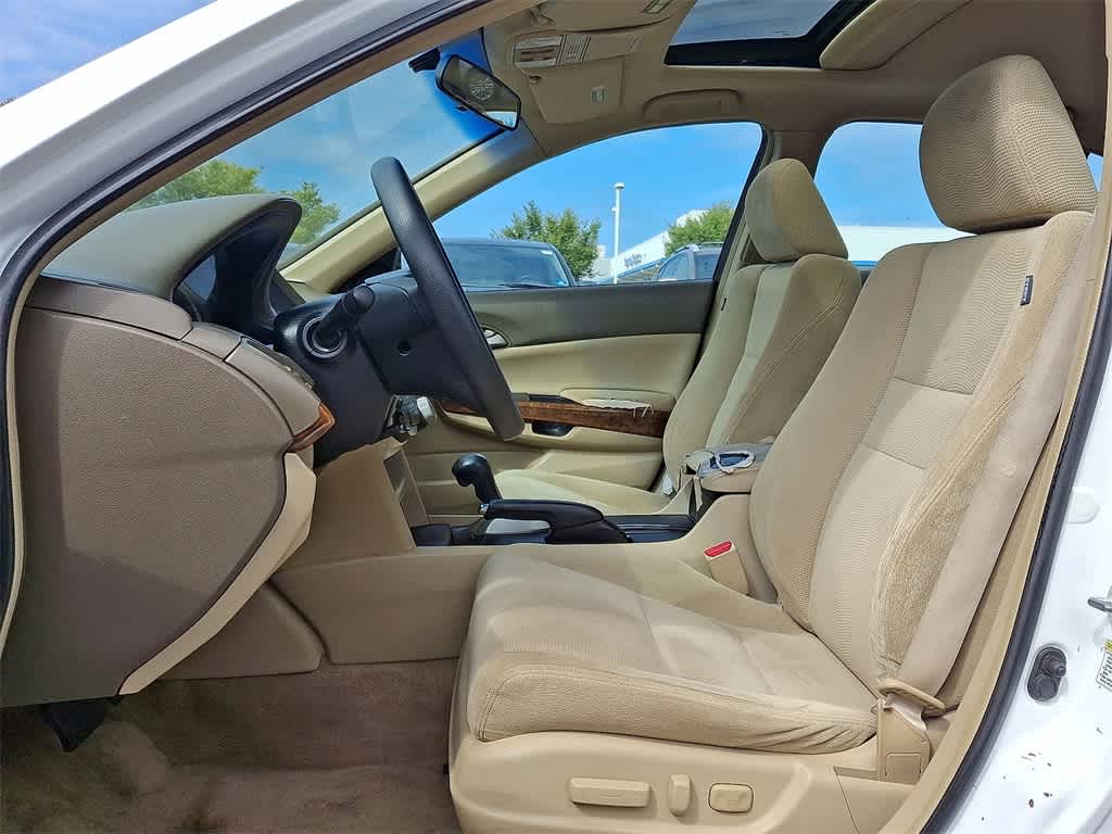 Thumbnail: 2009 Honda Accord - 11