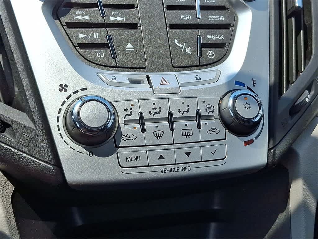 Thumbnail: 2010 Chevrolet Equinox - 18