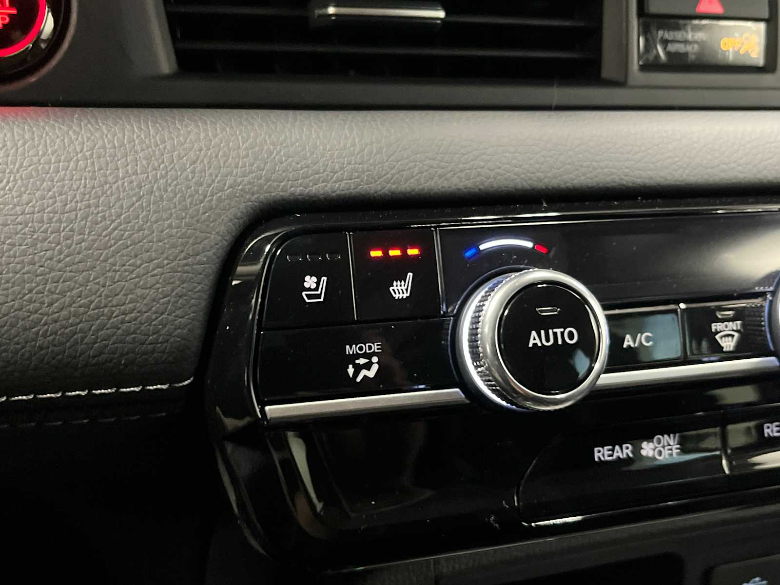 Thumbnail: 2026 Honda Pilot - 18