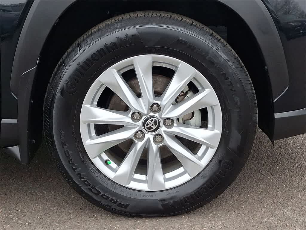 Thumbnail: 2022 Toyota Corolla Cross - 26