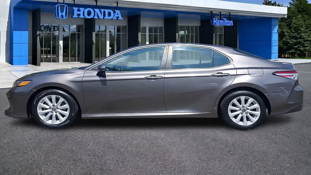 Thumbnail: 2018 Toyota Camry - 5