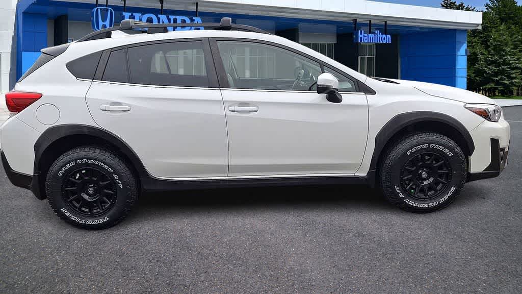 Thumbnail: 2022 Subaru Crosstrek - 9