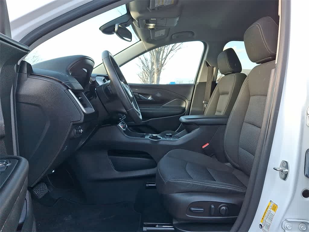 Thumbnail: 2022 GMC Terrain - 11