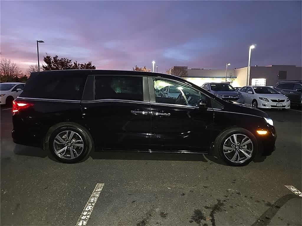 Certified 2023 Honda Odyssey Touring Van