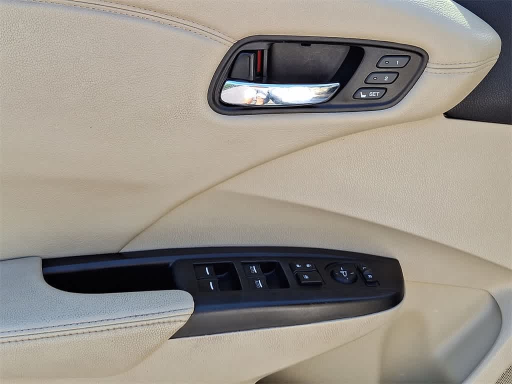 Thumbnail: 2013 Acura RDX - 10