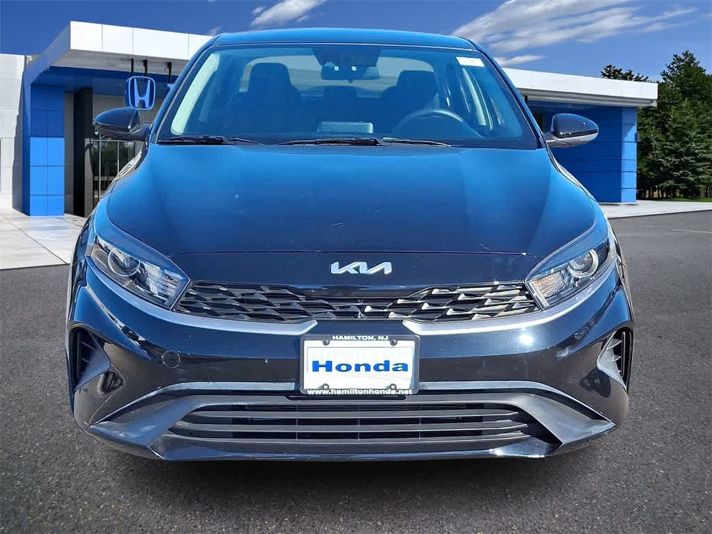 Thumbnail: 2022 Kia Forte - 28