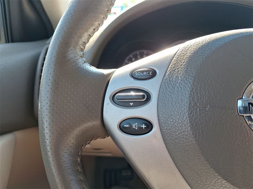 Thumbnail: 2011 Nissan Altima - 17
