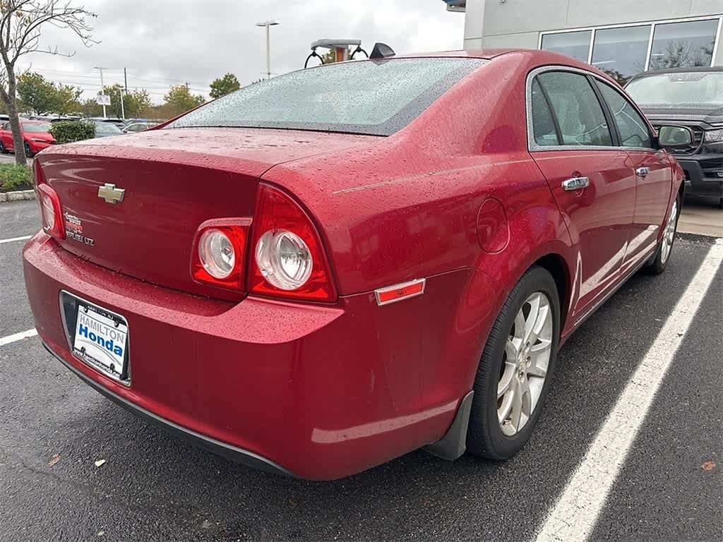Thumbnail: 2012 Chevrolet Malibu - 4