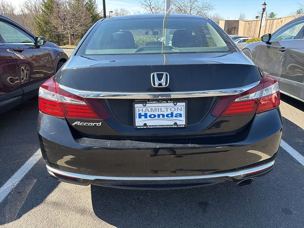 Thumbnail: 2016 Honda Accord - 8