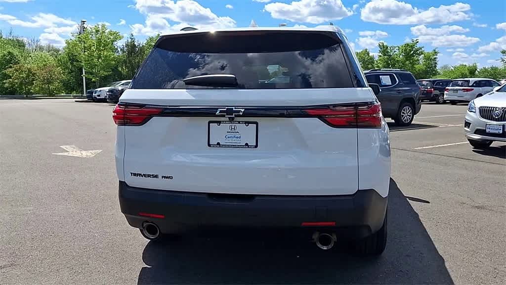 2023 Chevrolet Traverse LS 7