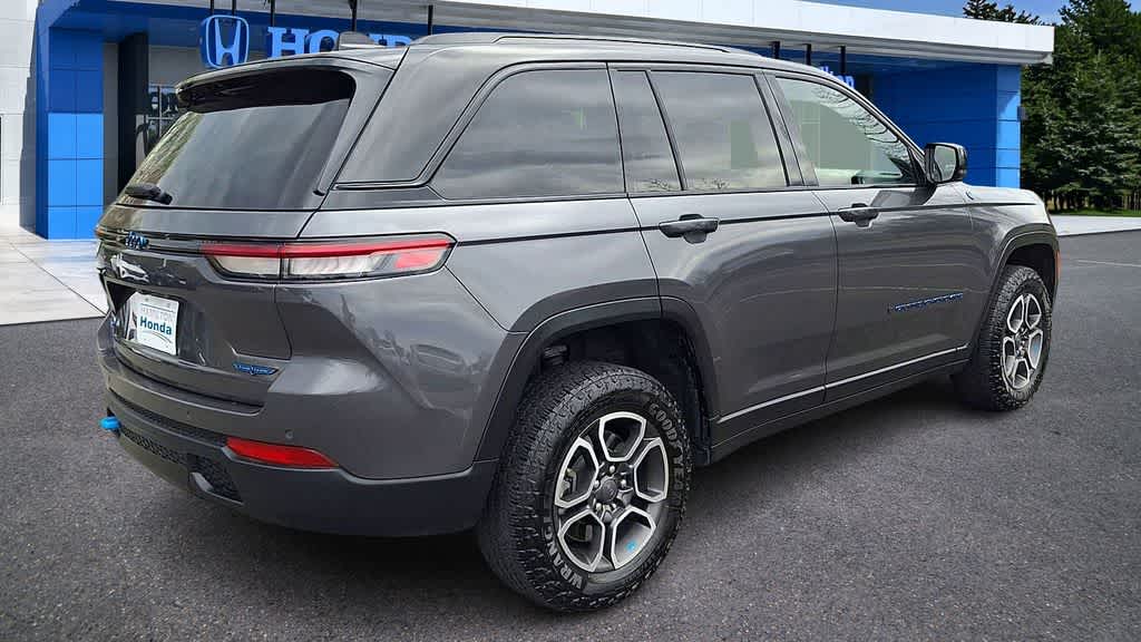 Thumbnail: 2024 Jeep Grand Cherokee - 8