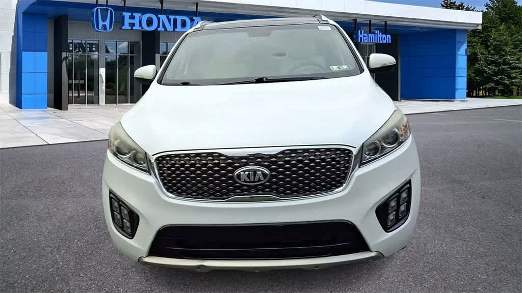 Thumbnail: 2016 Kia Sorento - 3