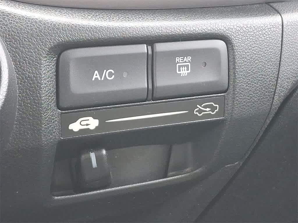 Thumbnail: 2013 Honda Fit - 15