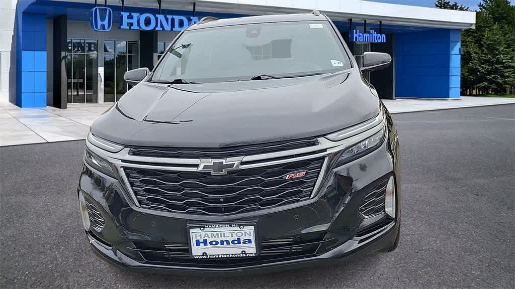 Thumbnail: 2022 Chevrolet Equinox - 3