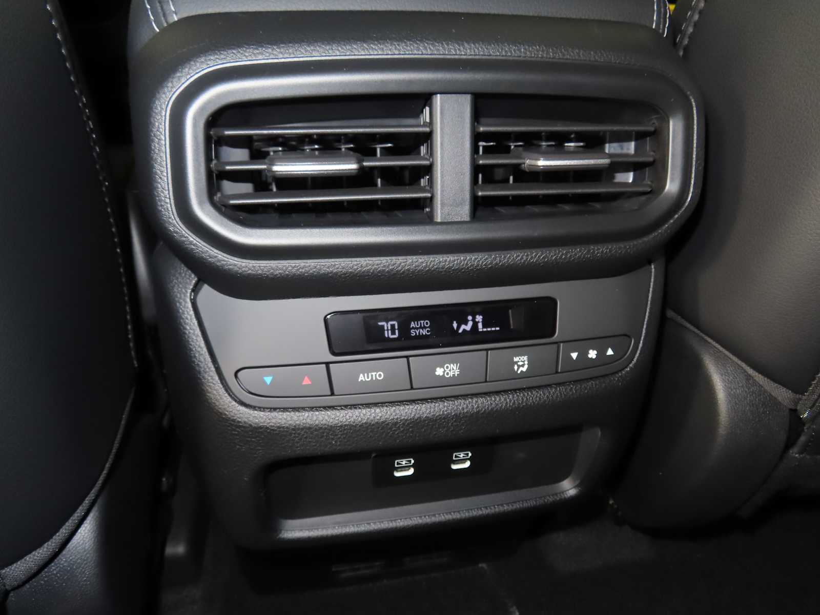 Thumbnail: 2026 Honda Pilot - 22