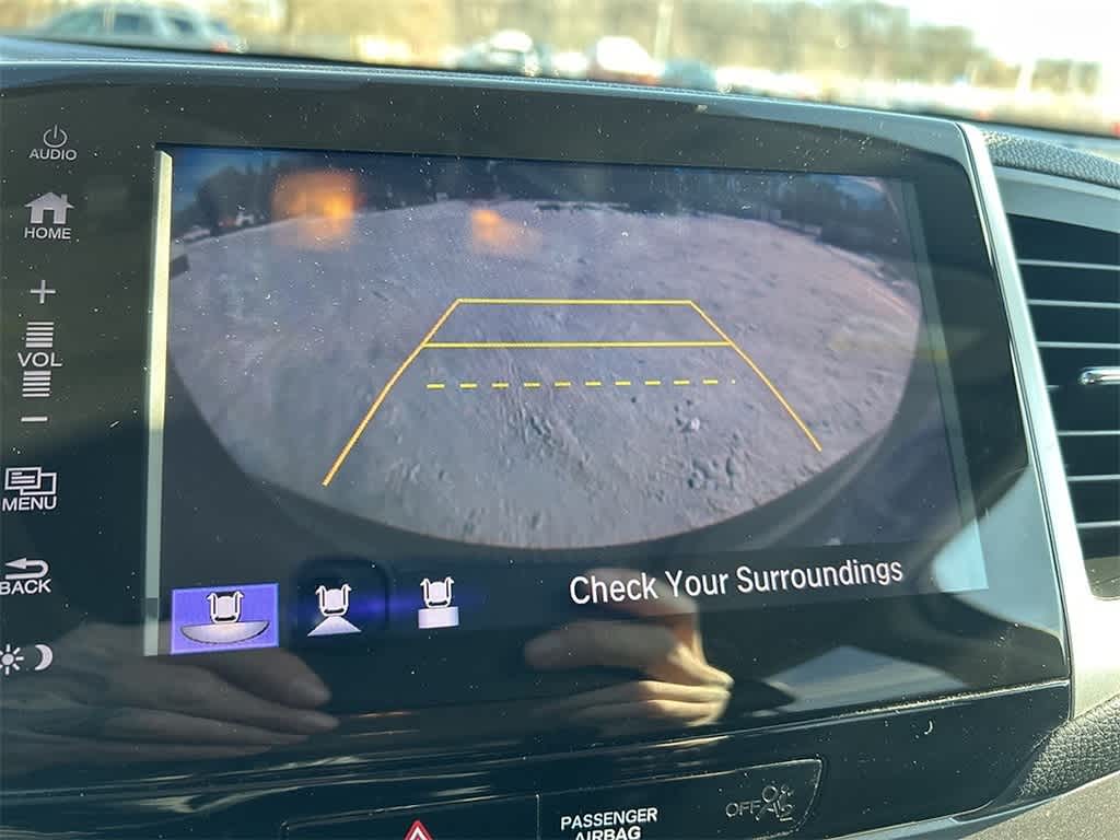 Thumbnail: 2018 Honda Pilot - 19