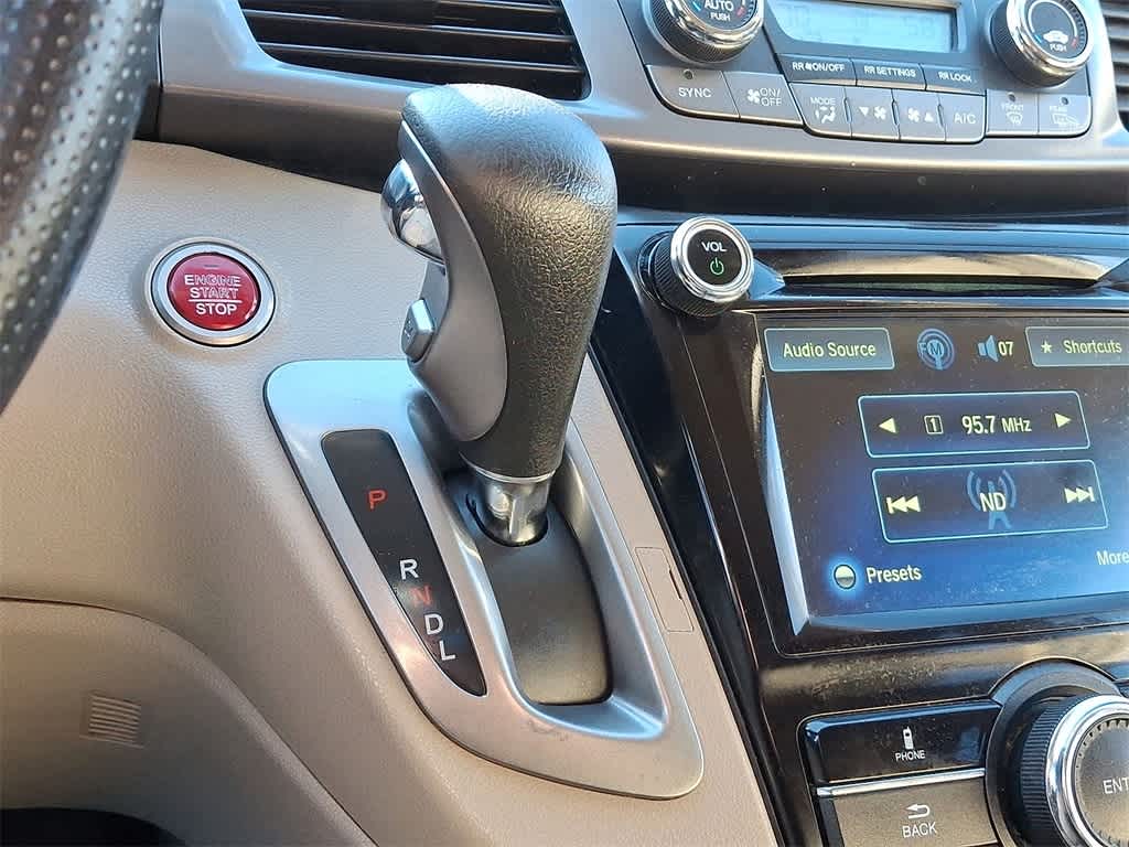 Thumbnail: 2014 Honda Odyssey - 12