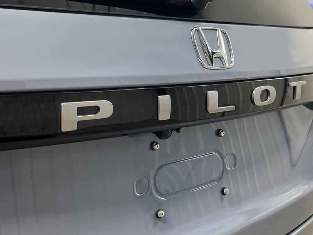 Thumbnail: 2026 Honda Pilot - 6