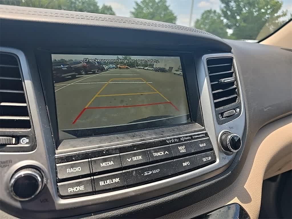 Thumbnail: 2017 Hyundai Tucson - 12