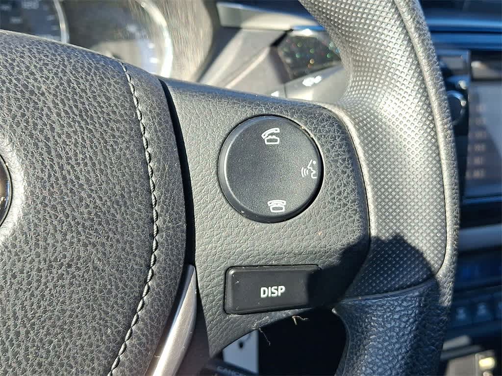 Thumbnail: 2014 Toyota Corolla - 17