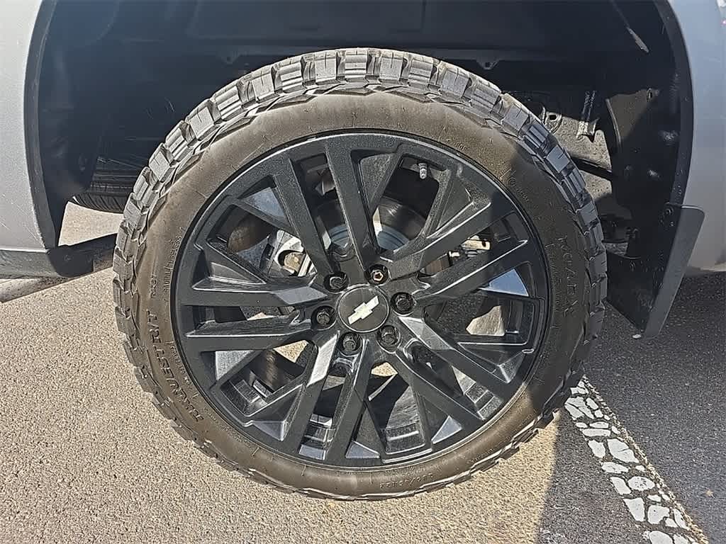 Thumbnail: 2020 Chevrolet Silverado 1500 - 11