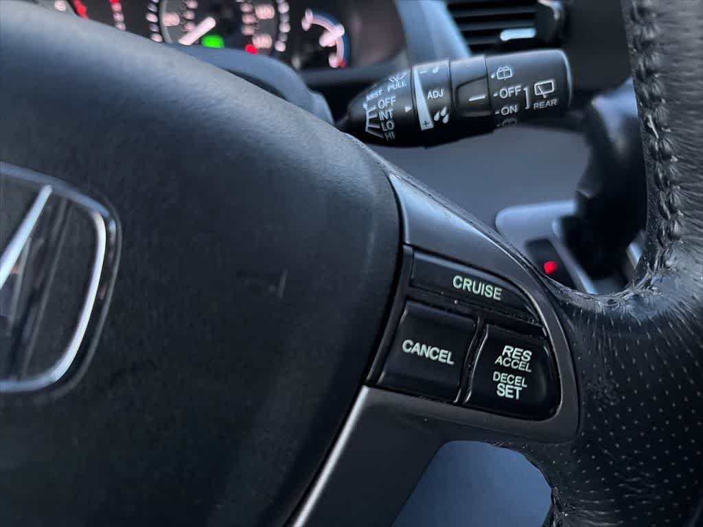 Thumbnail: 2013 Honda Odyssey - 25