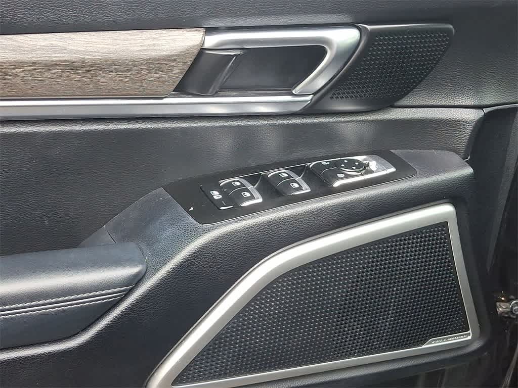 Thumbnail: 2022 Kia Telluride - 10