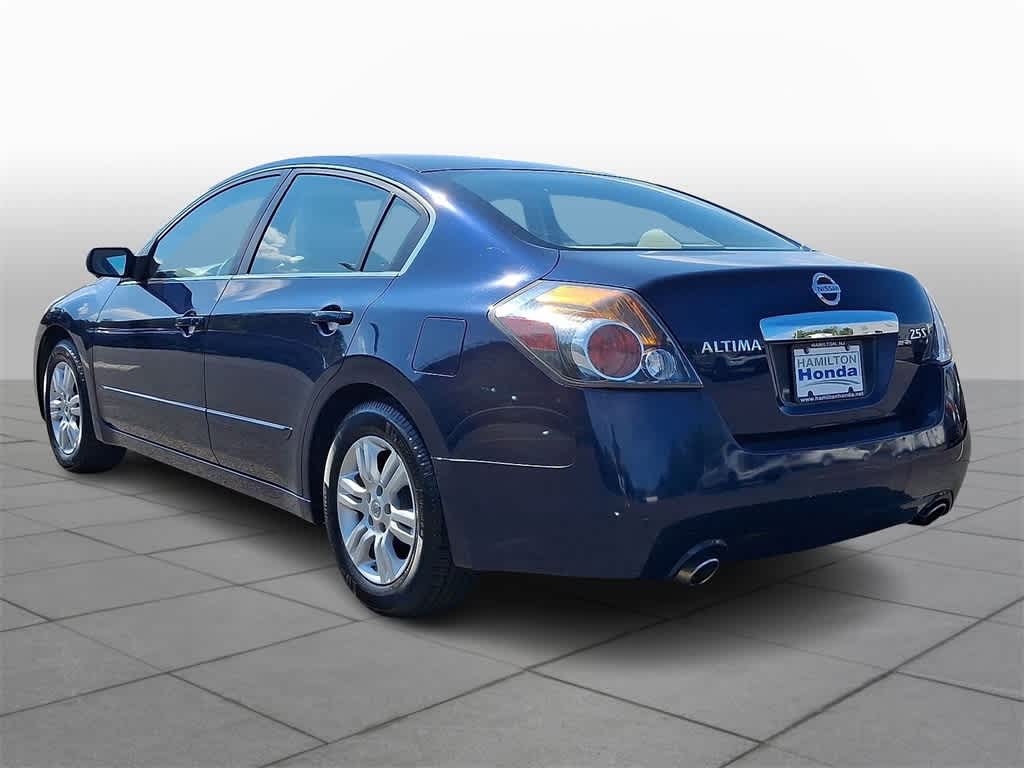 Thumbnail: 2011 Nissan Altima - 22