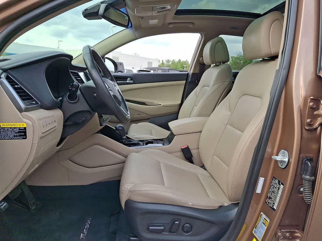 Thumbnail: 2017 Hyundai Tucson - 11