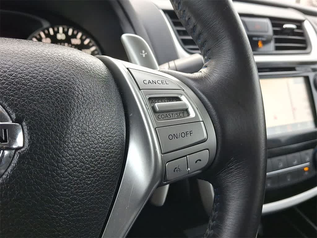 Thumbnail: 2018 Nissan Altima - 18