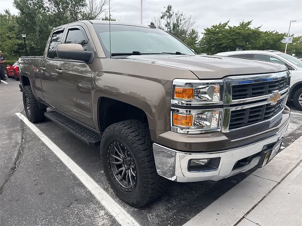 Thumbnail: 2015 Chevrolet Silverado 1500 - 3