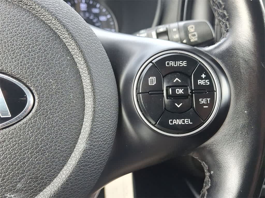 Thumbnail: 2020 Kia Soul - 18