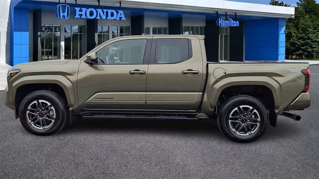 Thumbnail: 2025 Toyota Tacoma - 5