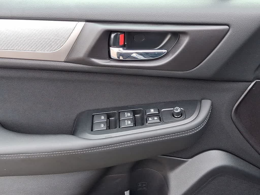 Thumbnail: 2017 Subaru Outback - 10