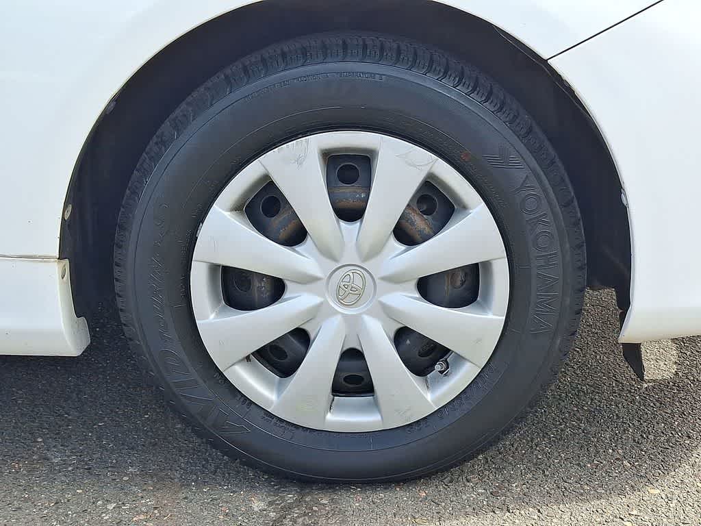 Thumbnail: 2010 Toyota Corolla - 26