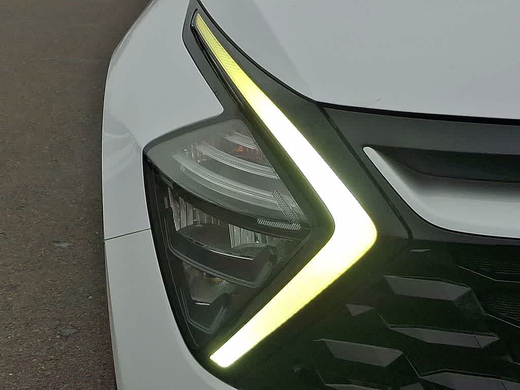 Thumbnail: 2023 Kia Sportage - 27