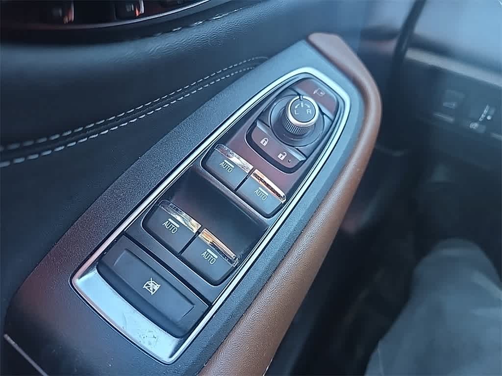 Thumbnail: 2020 Subaru Outback - 17