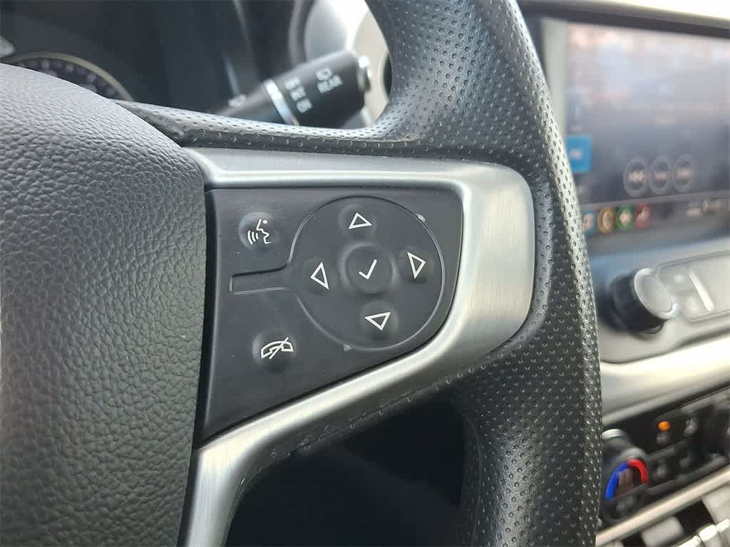 Thumbnail: 2023 GMC Acadia - 18