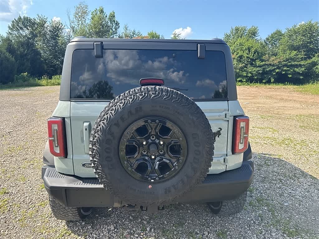 Thumbnail: 2021 Ford Bronco - 10