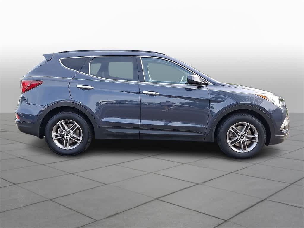 Thumbnail: 2017 Hyundai Santa Fe - 22