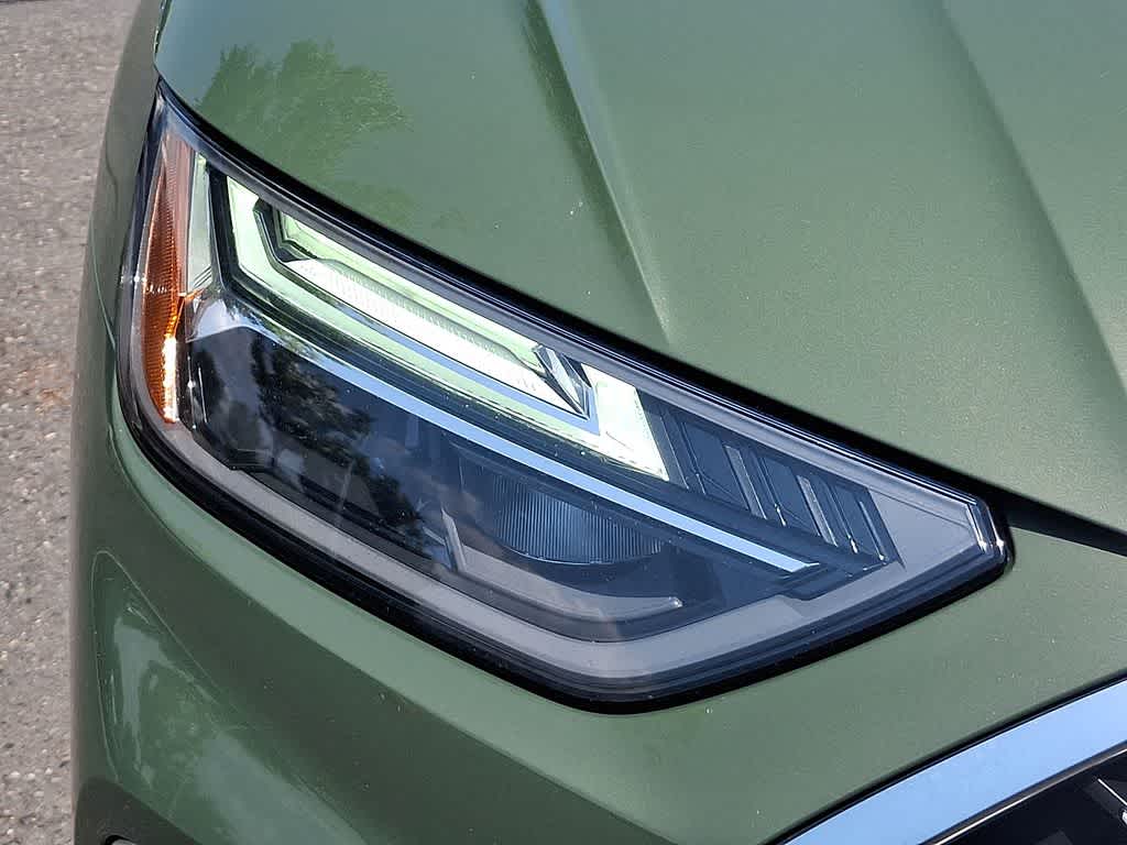Thumbnail: 2021 Audi SQ5 - 26