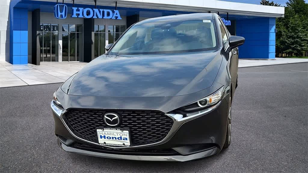 Thumbnail: 2022 Mazda Mazda3 - 3