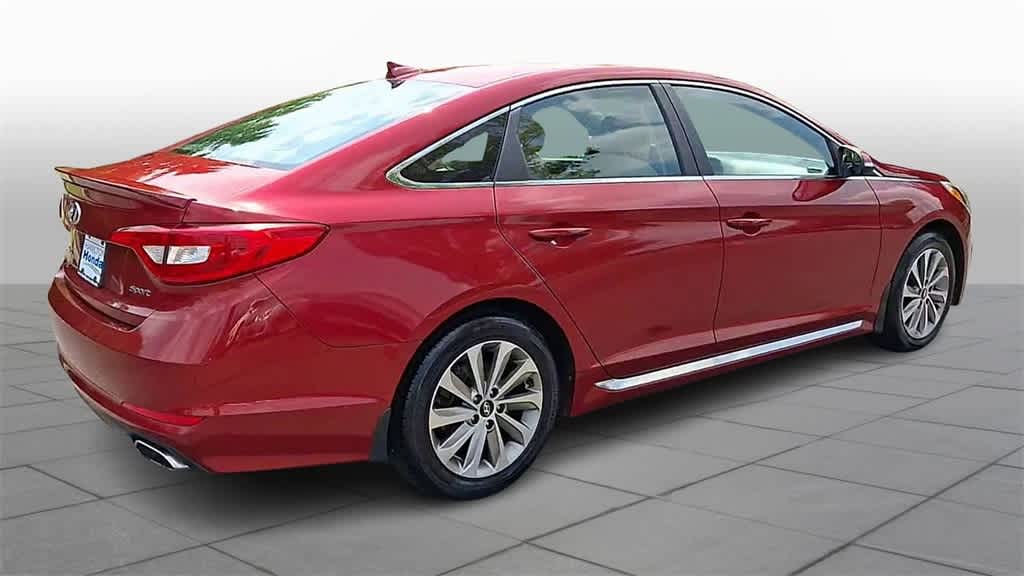 Thumbnail: 2015 Hyundai Sonata - 8